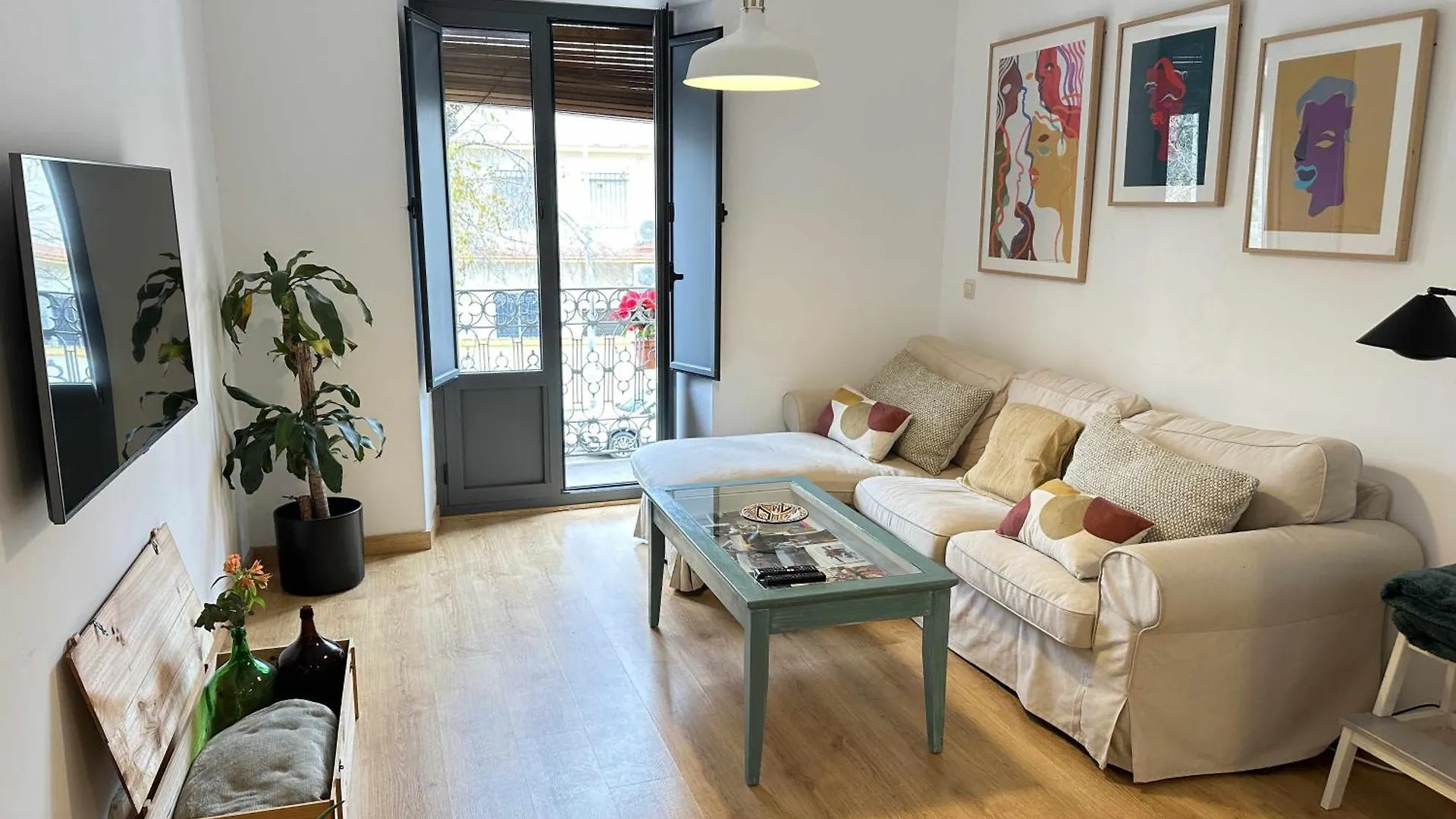 Alma De San Bernardo Apartment Seville 0*,  Spain